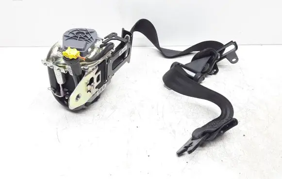 Volvo V60 Front seatbelt 39800481 P39800481