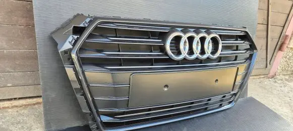 Audi RS4 B9 Front grill