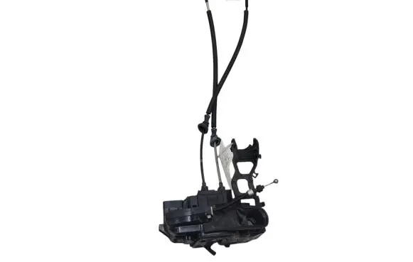 Hyundai Santa Fe Front door lock 813102B020