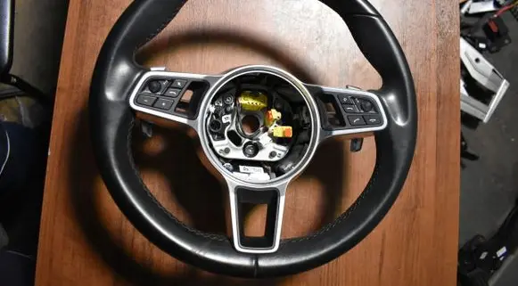 Porsche Panamera (971) Steering wheel F1479Y971555525