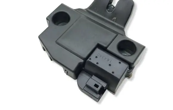 Toyota GT 86 Tailgate/trunk/boot lock/catch/latch 16425D