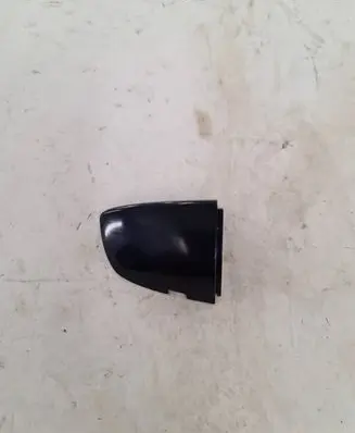 Volkswagen PASSAT B8 Front door handle cover 510837880A