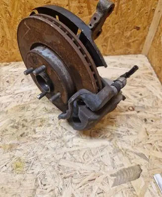KIA Rio Front wheel hub