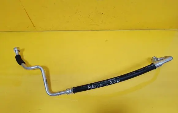 Mazda 5 Air conditioning (A/C) pipe/hose 