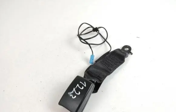 Porsche Taycan 9J1 Middle seatbelt buckle (rear) 9J1857740B 653606300A