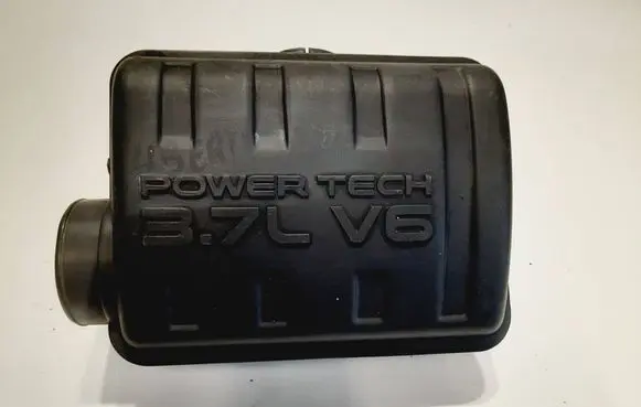 Jeep Cherokee III KJ Intake resonator 