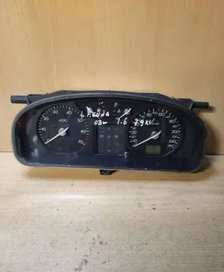 Renault Laguna II Speedometer (instrument cluster) 8200218861