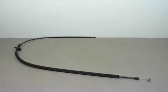 Engine bonnet/hood lock release cable