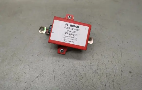 Mitsubishi Space Star Other control units/modules F005V00057 MR368888