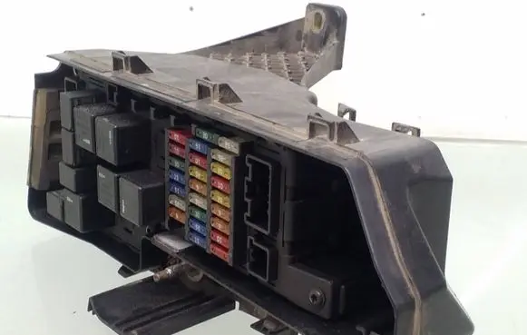 Volvo S60 Fuse box set 9494210