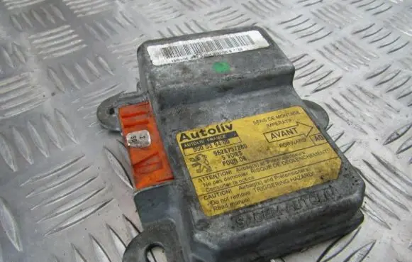 Peugeot 406 Airbag control unit/module 550539400 9628757280
