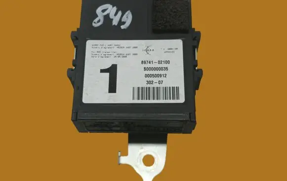 Toyota Auris 150 Other control units/modules 89741-02100