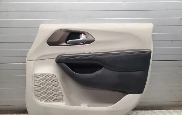 Chrysler Pacifica Front door card panel trim 5RP602D2AF