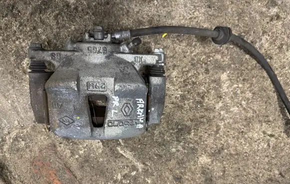 Renault Arkana Front brake caliper 5765