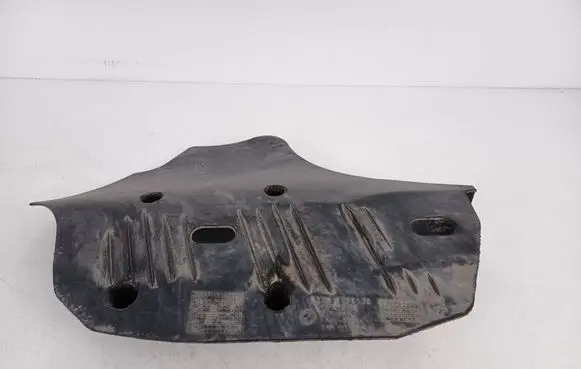 BMW 3 F30 F35 F31 Rear underbody cover/under tray 6796138