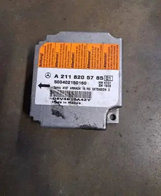 Mercedes-Benz E W211 Airbag control unit/module A2118205785 500402150160 R6V4B15A4ZY