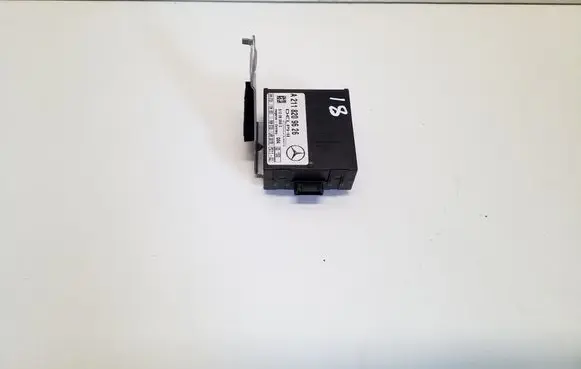 Mercedes-Benz E W211 Alarm control unit/module A2118209626