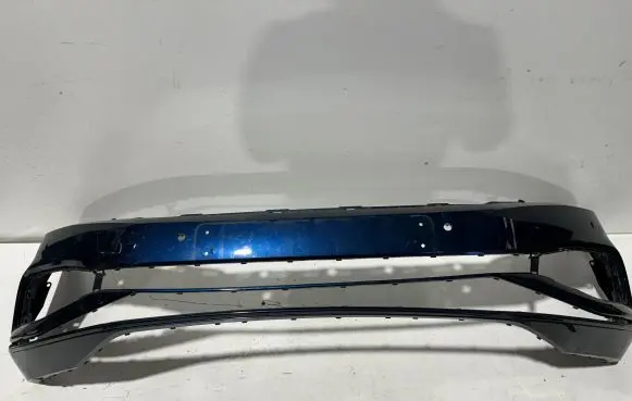 Volkswagen PASSAT B8 Front bumper 3G0807221E