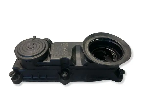 Porsche Cayenne (9Y0 9Y3) Breather valve 06M103495AA