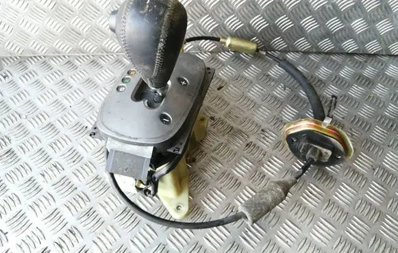 Hyundai Santa Fe Gear shifter/selector 