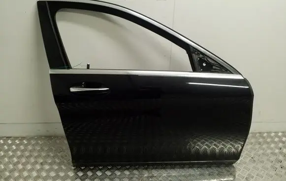 Door (2 Door Coupe)
