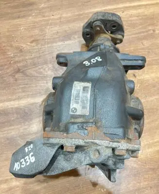 BMW 1 F20 F21 Rear differential 7605591