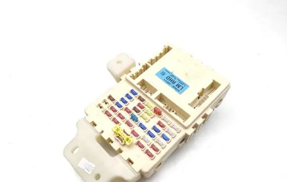 Hyundai ix35 Fuse module 91950-2S511