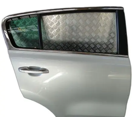 KIA Sportage Front door 