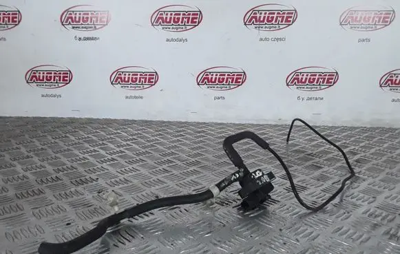 Ford Mondeo Mk III Vacuum valve 