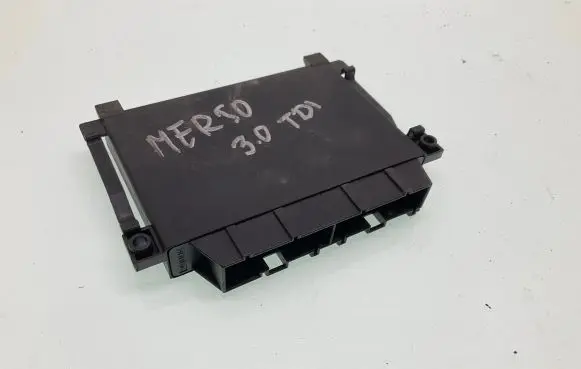 Mercedes-Benz E W210 Parking PDC control unit/module 0205454832 0263004009