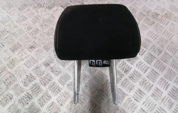 Fiat Tipo Front seat headrest 