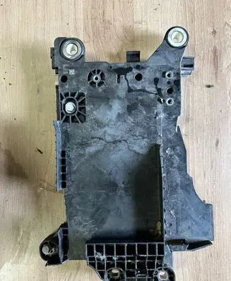 Battery tray