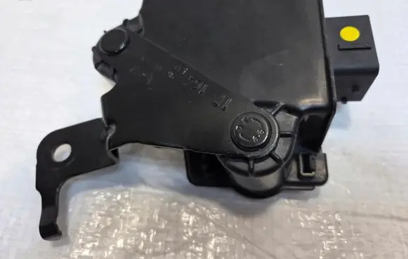 Opel Crossland X Start/Stop control module 9801808680