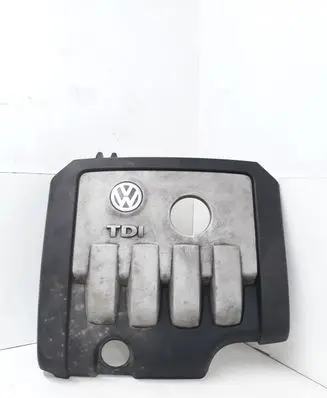 Volkswagen PASSAT B6 Engine cover (trim) 03G103925BP