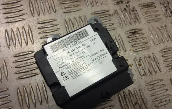 Opel Grandland X Airbag control unit/module 9824811680