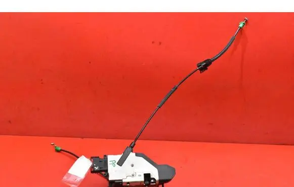 Citroen C3 Picasso Front door lock 24094158