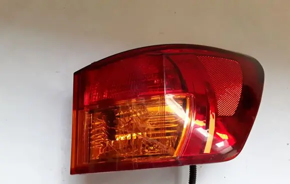 Lexus IS 220D-250-350 Rear/tail lights ICHIKOH5340