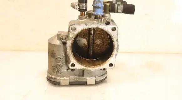 Audi A6 S6 C5 4B Throttle body valve 