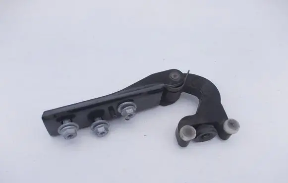 Renault Master III Sliding door middle roller runner 777640623R