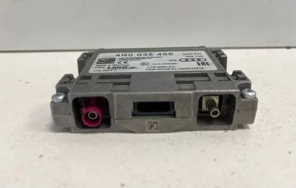 Skoda Superb B8 (3V) Other control units/modules 4N0035456 10R058286 1740011