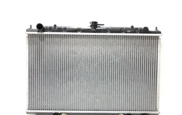 Nissan Maxima Coolant radiator 2141035U00 2146031U10 2146031U00