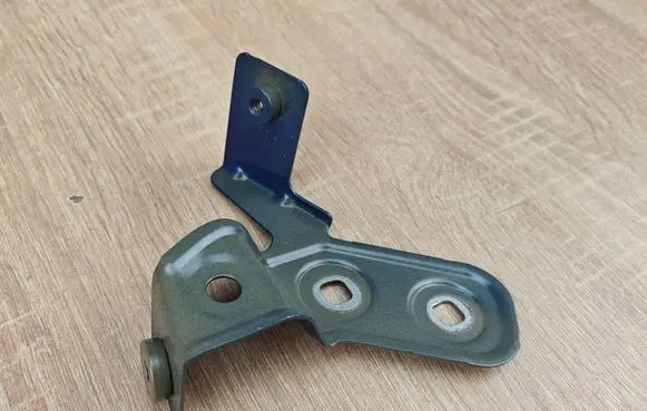 BMW 4 G22 G23 G24 G26 Fender mounting bracket 7486804