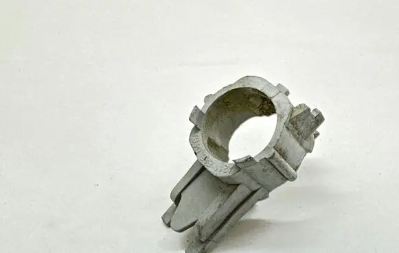 Mercedes-Benz E W211 Front parking sensor holder (PDC) A2118850467