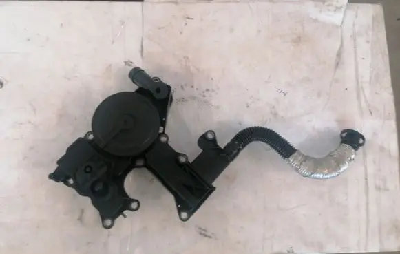 Volkswagen Scirocco other engine part 06H103495 CCZ