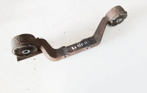Lexus RX III Rear differential mounting bracket 
