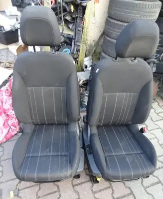 Seat set