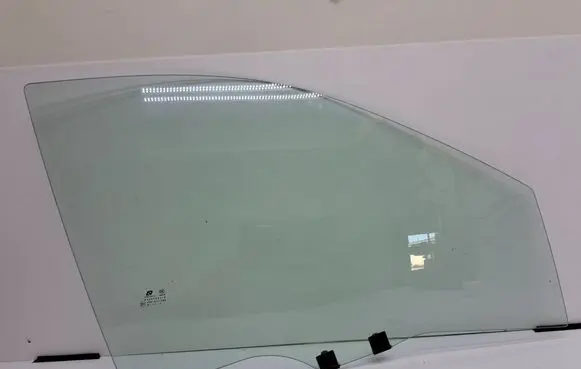 Dacia Spring Front door window glass four-door 803005931R 43R0111289