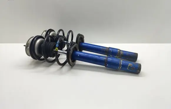 BMW 5 F10 F11 Front shock absorber with coil spring 7913082