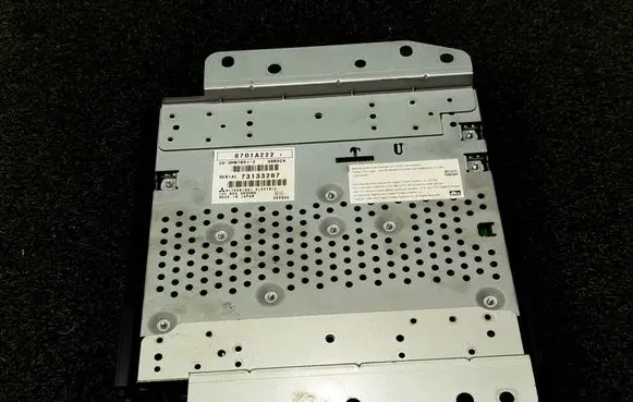 Mitsubishi Pajero Subwoofer speaker 8701A222 73133287