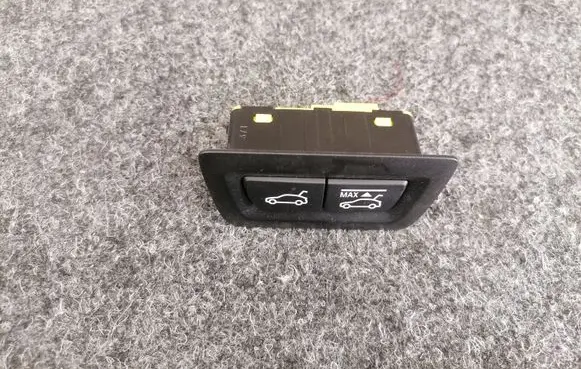BMW 5 GT F07 Tailgate/boot open switch button 9194912